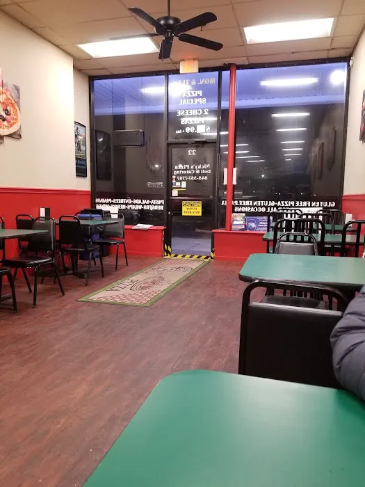 Nicky's Pizza and Deli Picture 8