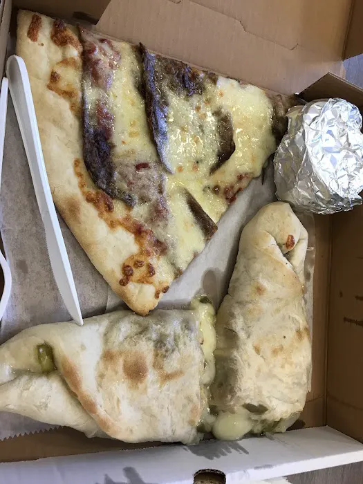 Nicky's Pizza and Deli Picture 10