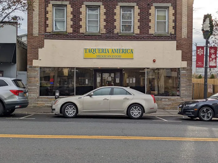 Taqueria America “El Sueño Americano Restaurant” Picture 10