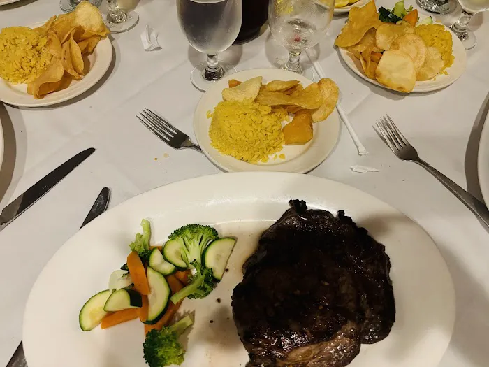 Segovia Tavern Picture 4