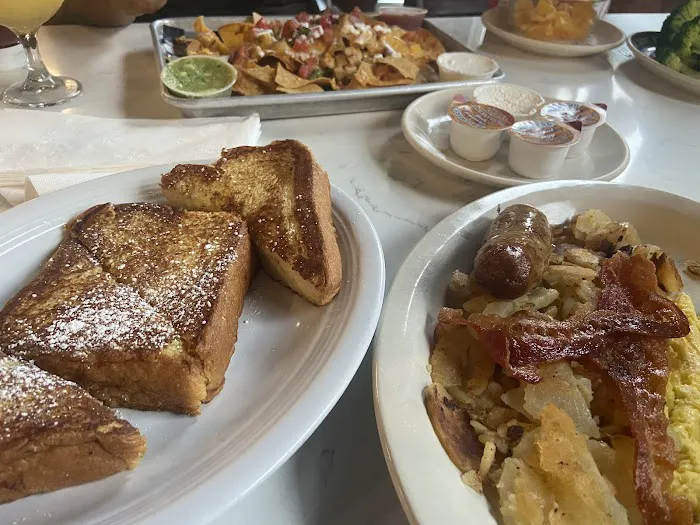 Oakland Diner Picture 10