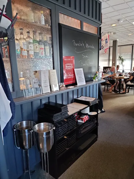 Monica's Restaurant Picture 4