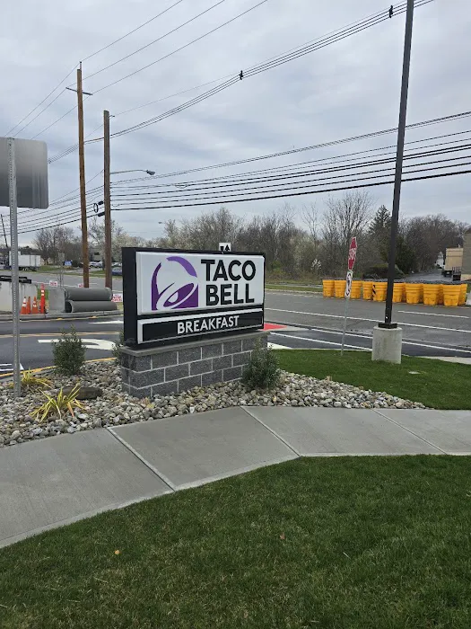 Taco Bell Picture 2