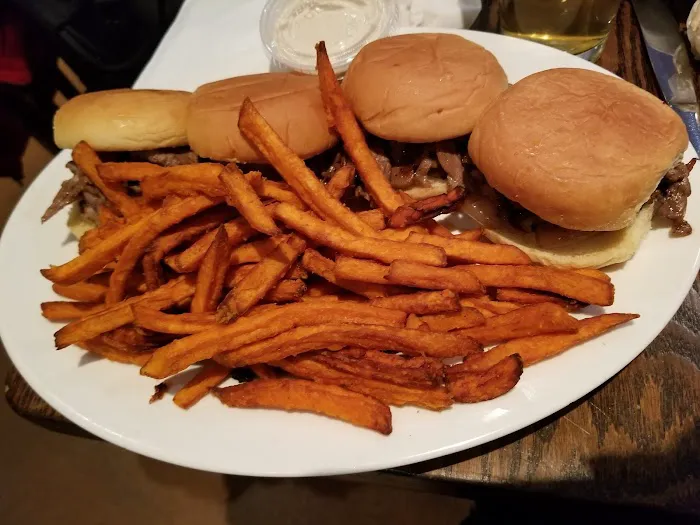 Franklin Steakhouse and Tavern Picture 2