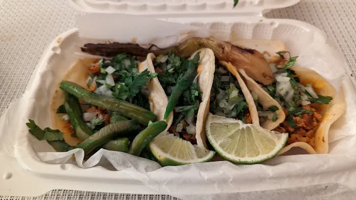 Tacos Polo Picture 8