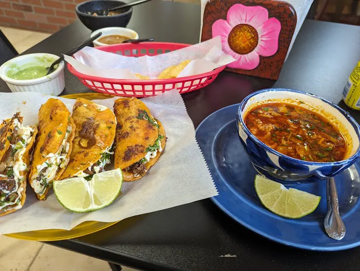 Tacos Polo Picture 7