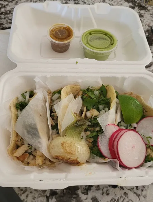 Tacos Polo Picture 10