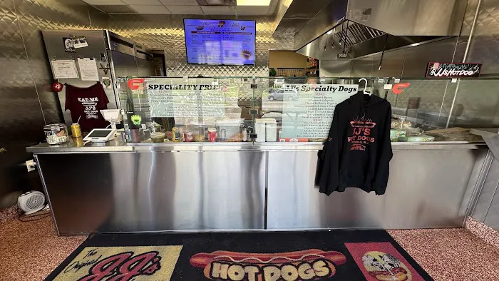 JJ's Hot Dogs Picture 3