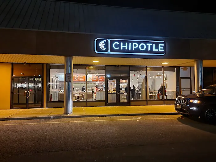 Chipotle Mexican Grill Picture 8