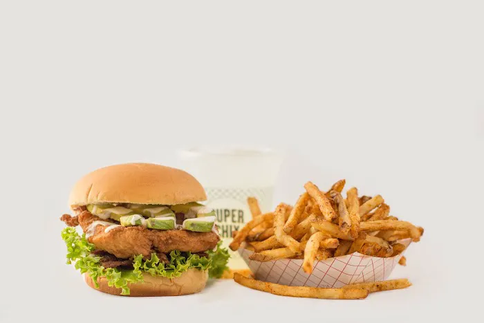 Super Chix - East Hanover, NJ Picture 3