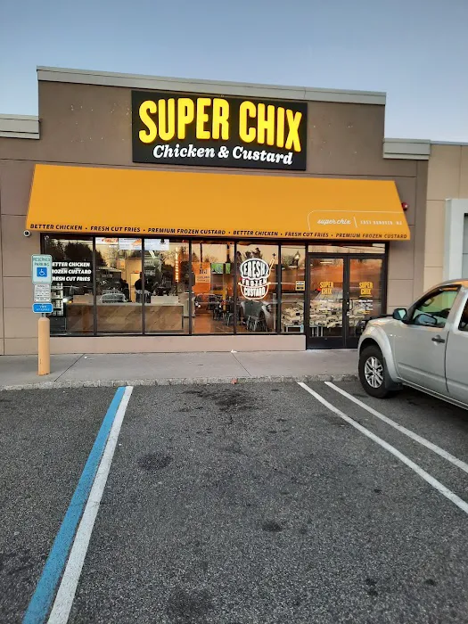 Super Chix - East Hanover, NJ Picture 9
