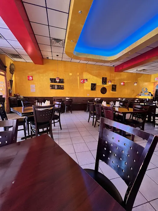 Summit Thai Cuisine Picture 1