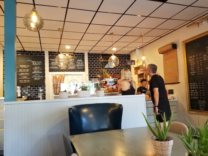 Marcel Kitchen Picture 7