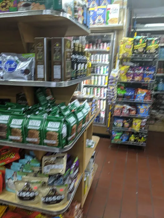 Henry's Delicatessen Picture 5