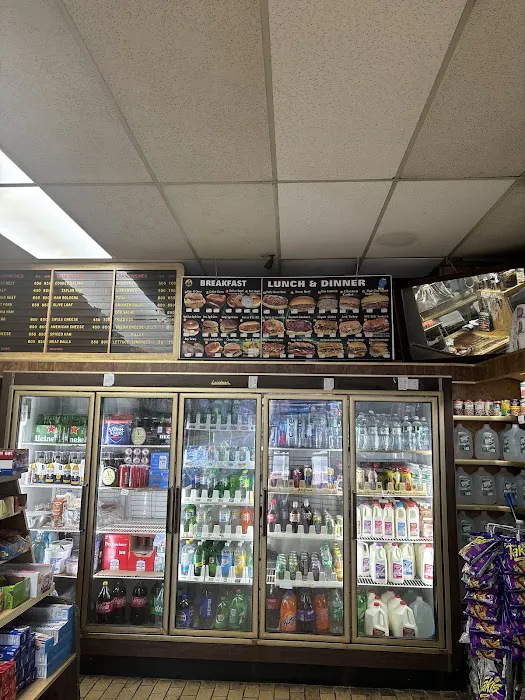Henry's Delicatessen Picture 1