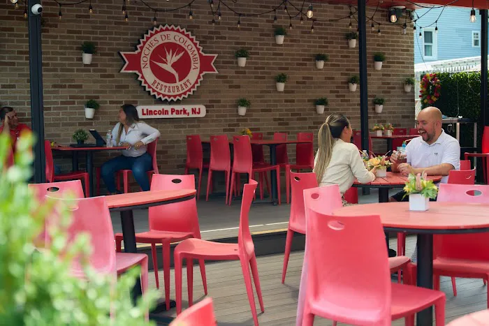 Noches de Colombia Picture 2