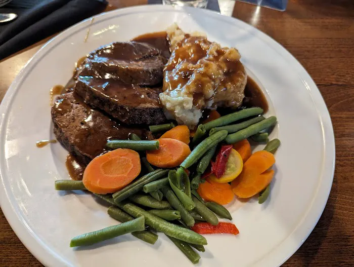 Barnyard & Carriage House Picture 7