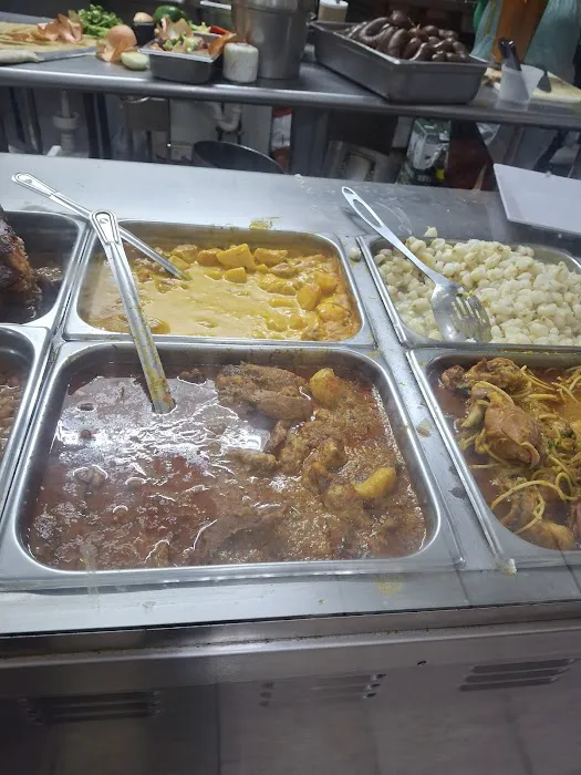 La Madrina Deli Restaurant Picture 8