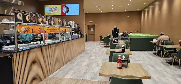 Pies n' Fries Picture 8