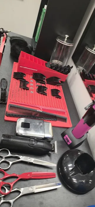 Bashert Barber Picture 2