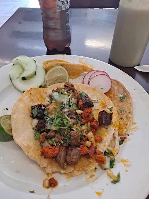 La Fonda De Llagos Picture 4