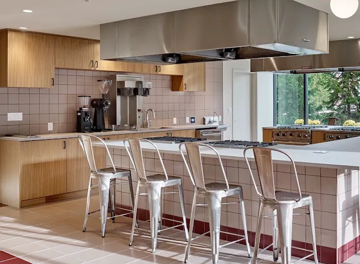 Hudson Table Stamford Picture 7