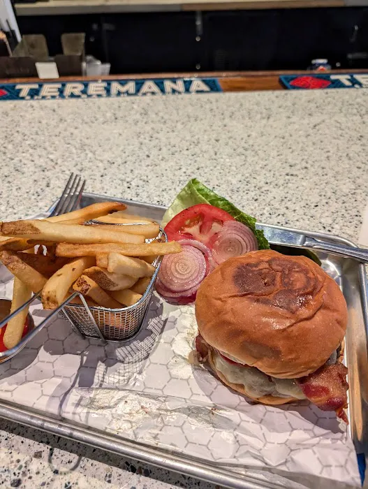 Northern Lights Bar & Lounge Picture 7