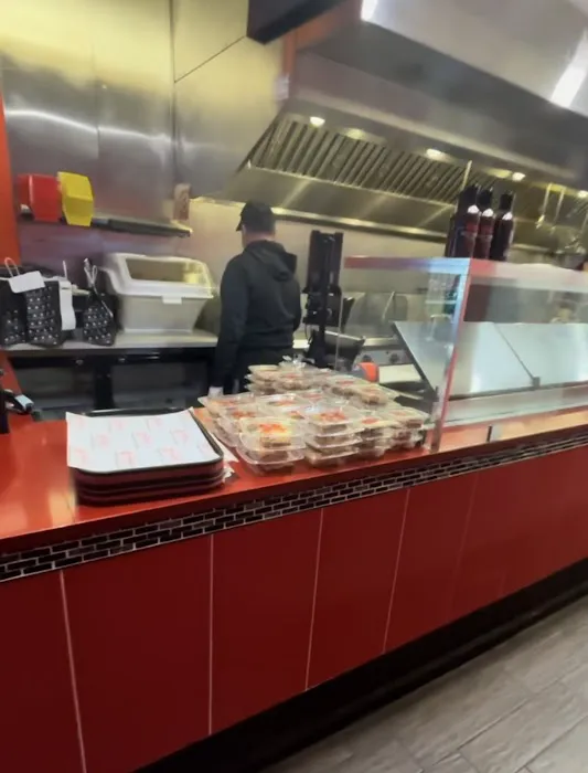 Shah's Halal Food - Downtown Stamford Picture 3