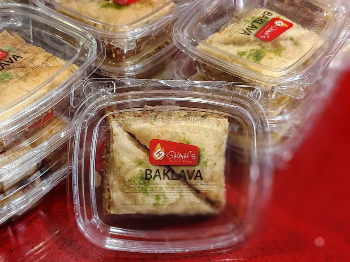 Shah's Halal Food - Downtown Stamford Picture 2