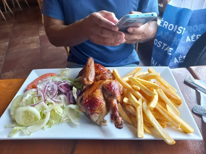 Fiesta On Main Picture 5