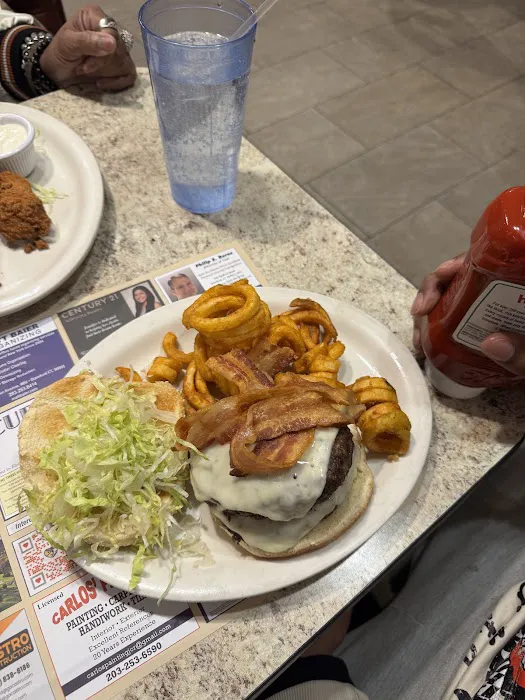 Curley's Diner Picture 7