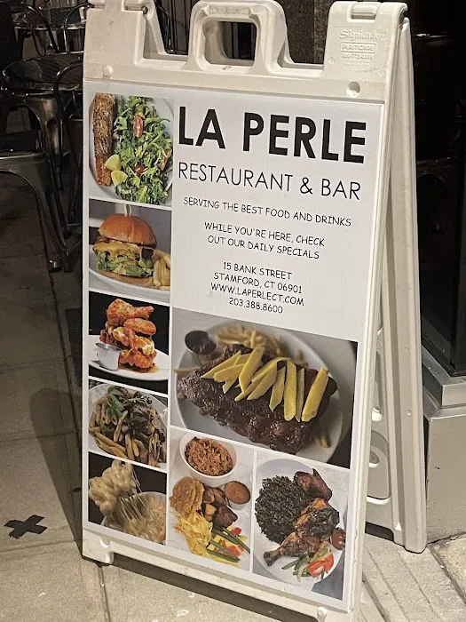 La Perle Restaurant & Bar Picture 3