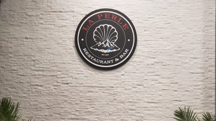 La Perle Restaurant & Bar Picture 1