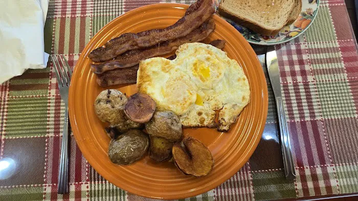 SEASONS EATS Picture 2