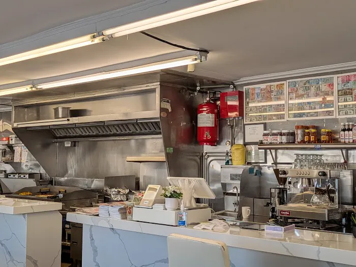 Chef's Diner Picture 9