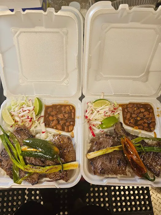 Carolina's Food Truck Picture 1