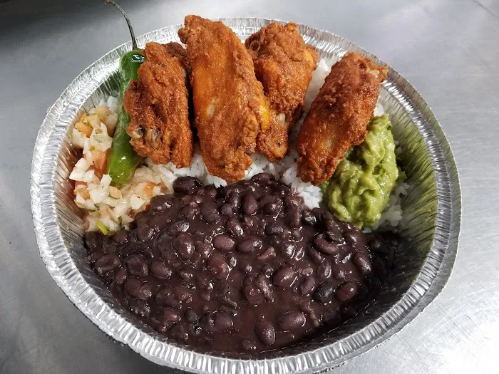 Daniel's Food Truck Picture 7