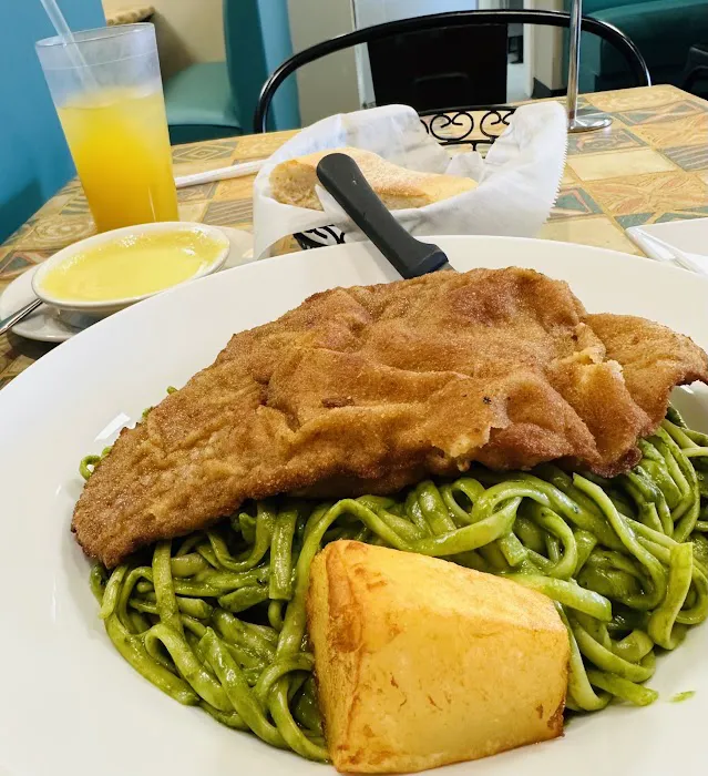 Fiesta Westside Picture 10