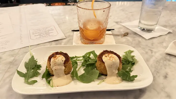 Lugano Salumeria & Wine Bar Picture 2