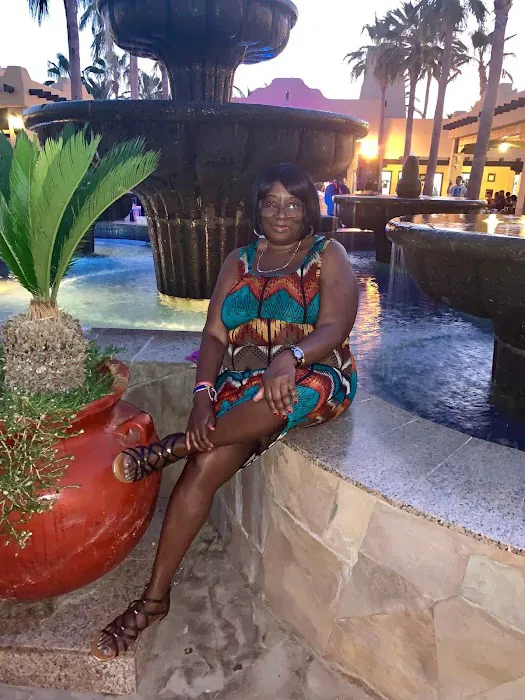 K & S Top Of The Hill Picture 3