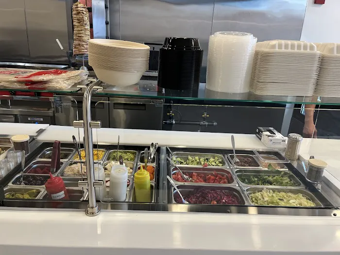 MR. FALAFEL & GELATO (Greenwich, CT) Picture 5