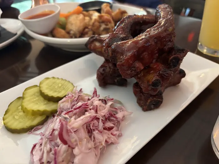 Bosco's Bar and Grill Picture 1