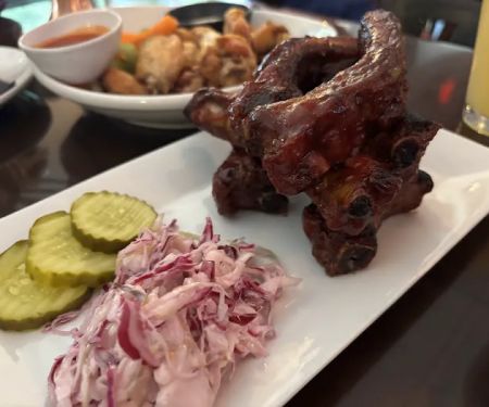 Bosco's Bar and Grill