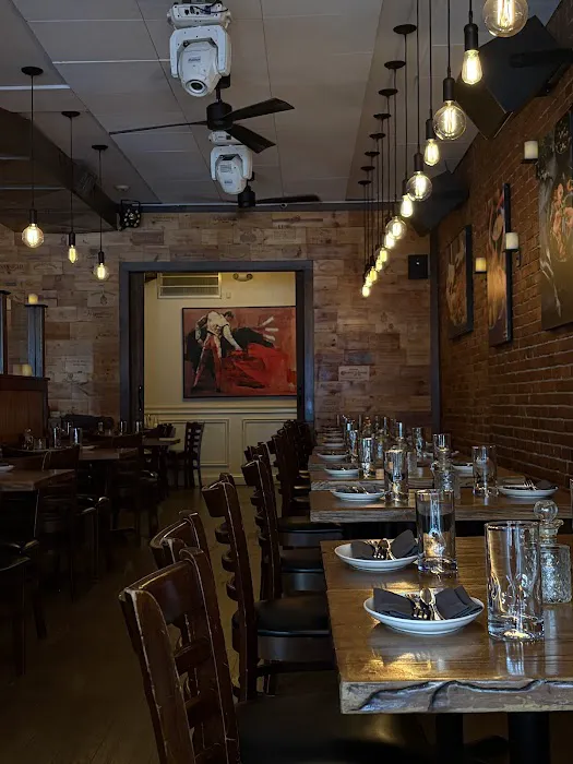 Tablao Wine Bar & Restaurant Picture 3