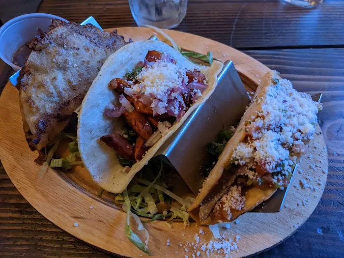 Burger Bar & Grille Sports Bar Picture 3