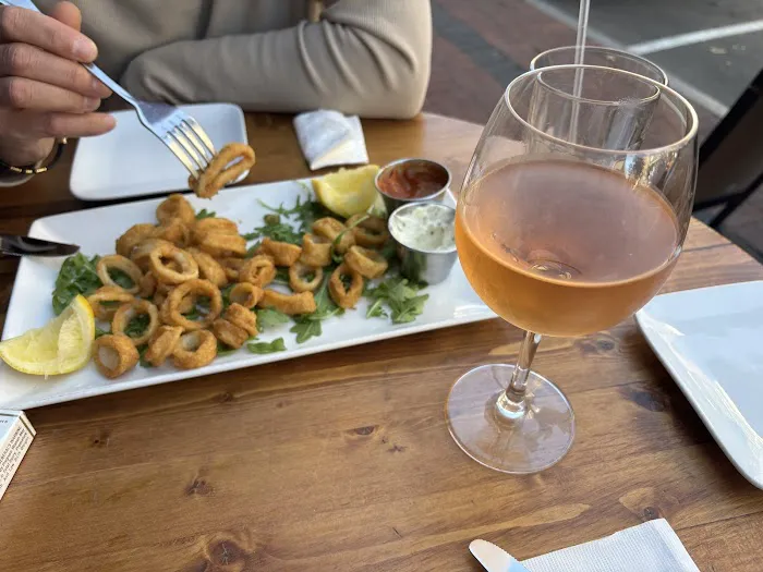 Burger Bar & Grille Sports Bar Picture 9