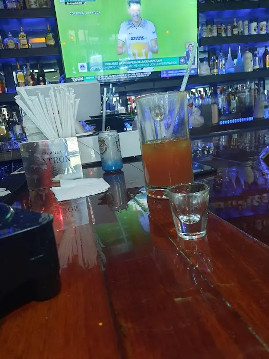 El Rancho Restaurant & Bar Picture 10