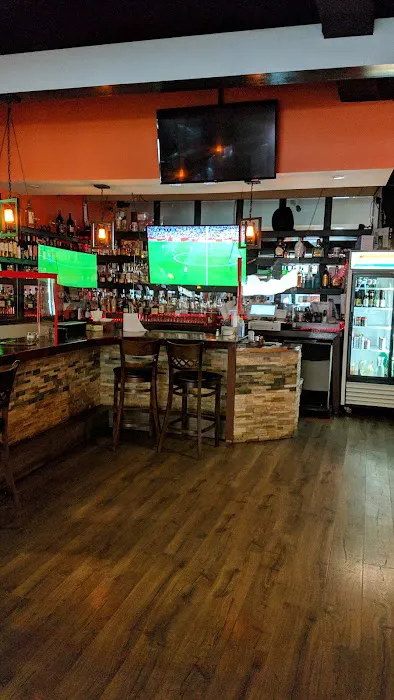 El Rancho Restaurant & Bar Picture 5