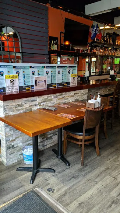 El Rancho Restaurant & Bar Picture 7