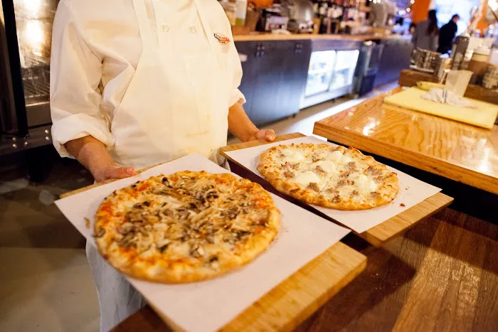 Romanacci Westport Train Station Picture 3